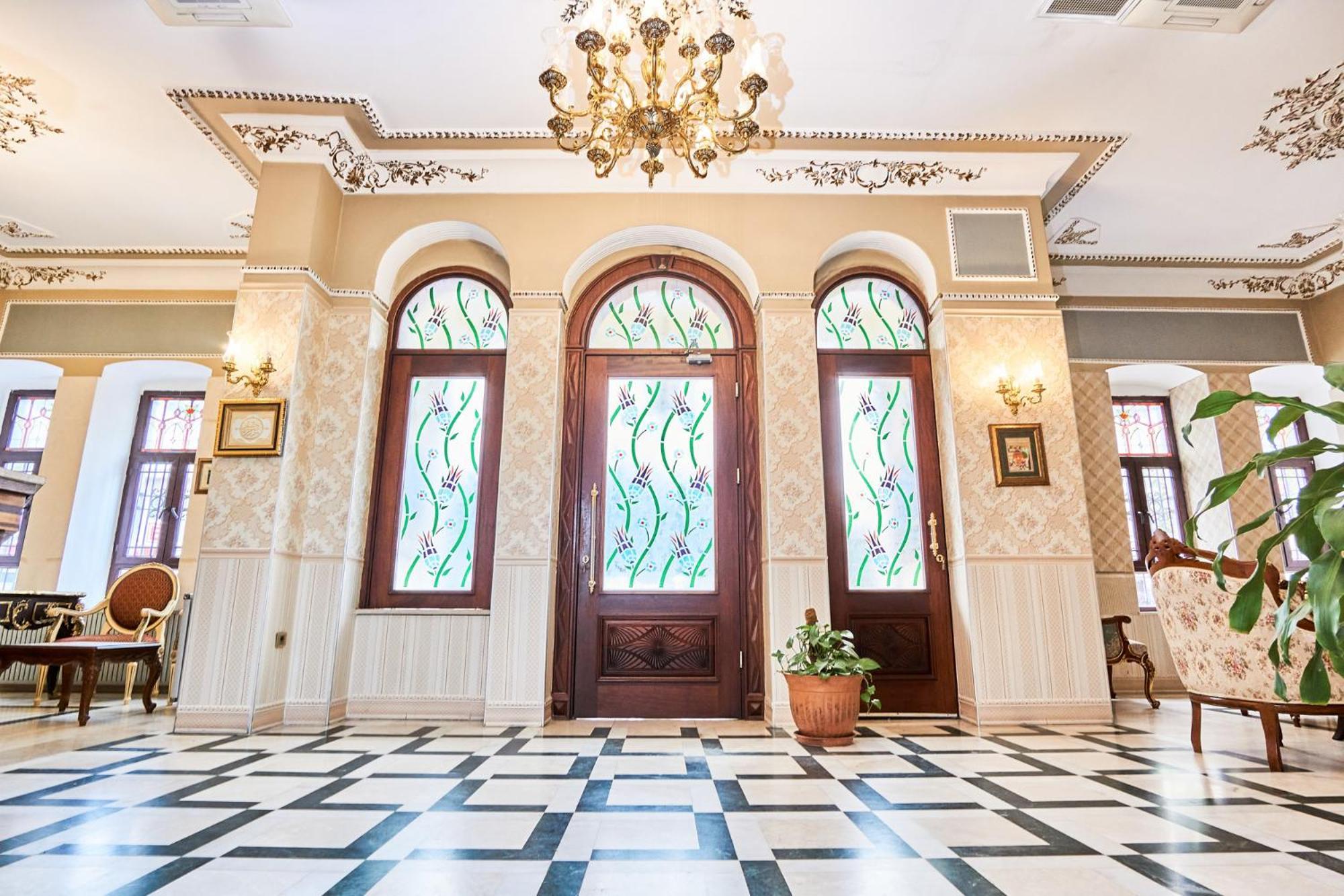 Amber Hotel & Spa — Photos 1